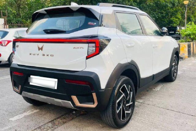 Second-hand 2026 Mahindra XUV 3XO EV ax7l for sale in Mumbai