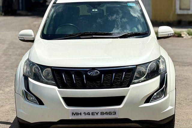 Mahindra XUV500 W11 FWD डीजल Second-hand 2015 Mahindra XUV500 W11 FWD डीजल for sale in Pune
