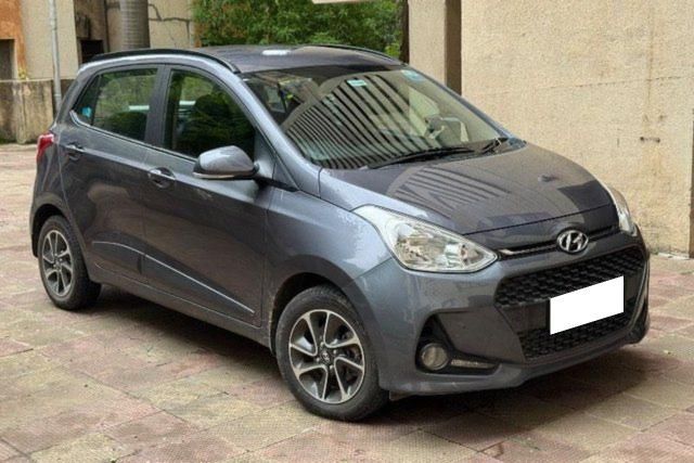Hyundai Grand i10 Sportz Second-hand 2017 Hyundai Grand i10 Sportz for sale in Pune