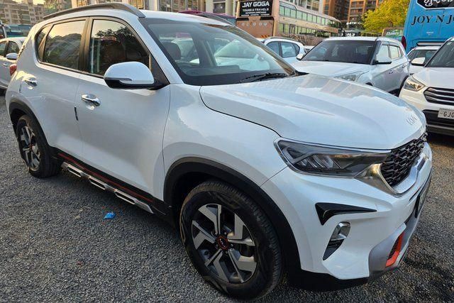 Kia Sonet एचटीएक्स डीजल बीएस6 Second-hand 2022 Kia Sonet एचटीएक्स डीजल बीएस6 for sale in Ahmedabad
