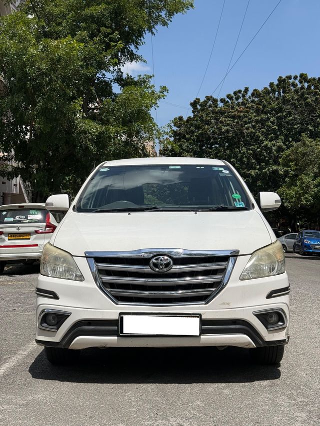 Second-hand 2013 Toyota Innova 2.5 Z Diesel 7 Seater BS IV for sale in Bangalore