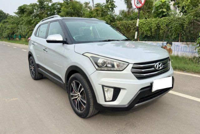 Hyundai Creta 1.6 CRDi AT एसएक्स प्लस Second-hand 2016 Hyundai Creta 1.6 CRDi AT एसएक्स प्लस for sale in Ahmedabad