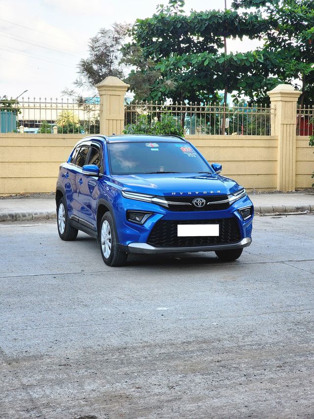 Toyota Hyryder S CNG Second-hand 2025 Toyota Hyryder S CNG for sale in Thane