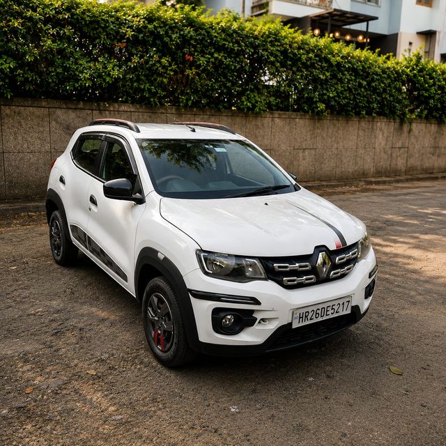 Renault KWID 1.0 AMT RXT Second-hand 2017 Renault KWID 1.0 AMT RXT for sale in New Delhi