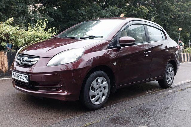 Second-hand 2015 Honda Amaze एस रेनफोर्स्ड i-Dtech for sale in Mumbai