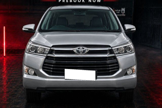 Toyota Innova Crysta 2.4 ZX MT BSIV Second-hand 2017 Toyota Innova Crysta 2.4 ZX MT BSIV for sale in Agra