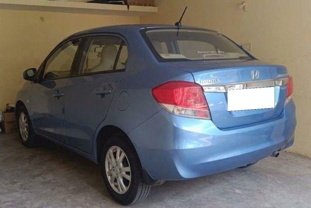 Honda Amaze S i-Vtech Second-hand 2014 Honda Amaze S i-Vtech for sale in Bangalore