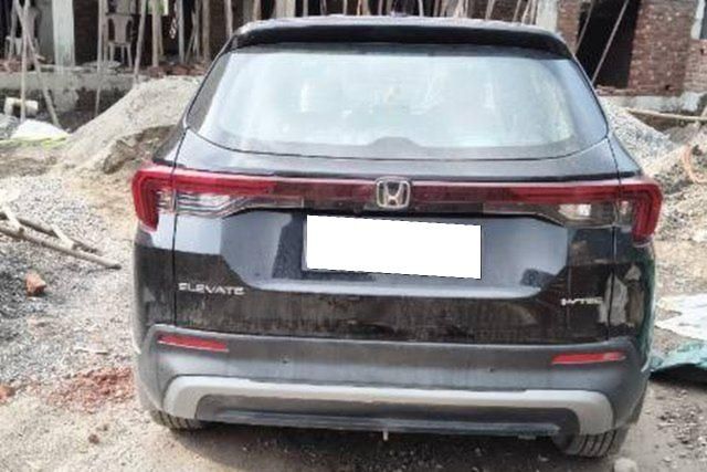 Second-hand 2026 Honda Elevate वी सीवीटी for sale in Dehradun