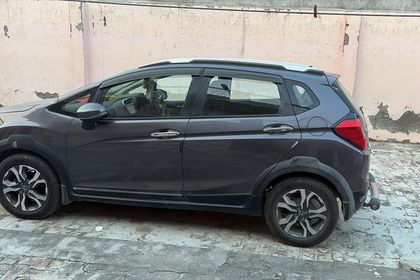 2017 Honda WR-V i-DTEC वीएक्स