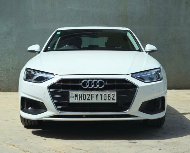 Audi A4 प्रीमियम Second-hand 2023 Audi A4 प्रीमियम for sale in Mumbai