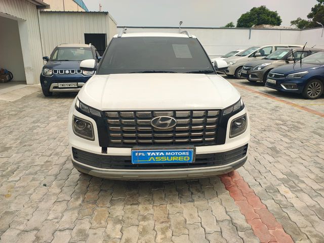 Hyundai Venue एस रेनफोर्स्ड Second-hand 2022 Hyundai Venue एस रेनफोर्स्ड for sale in Chennai
