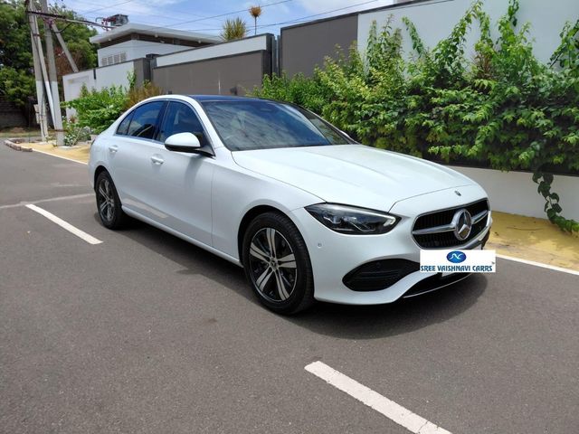Mercedes-Benz C-Class Progressive C 220डी Second-hand 2022 Mercedes-Benz C-Class Progressive C 220डी for sale in Coimbatore