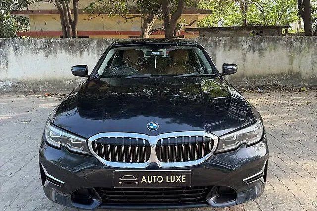 Second-hand 2022 BMW 3 Series Long Wheelbase 320Ld Luxury Line for sale in Lucknow