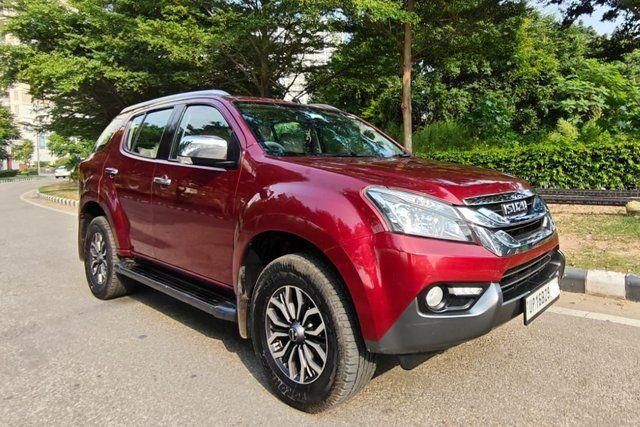Isuzu MU-X 2WD Second-hand 2018 Isuzu MU-X 2WD for sale in Chandigarh