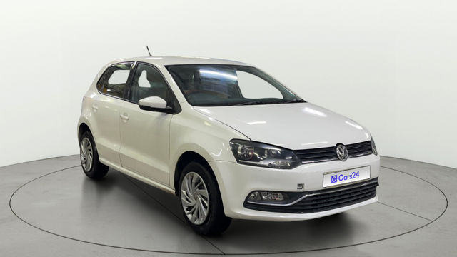Volkswagen Polo 1.2 एमपीआई कंफर्टलाइन Second-hand 2016 Volkswagen Polo 1.2 एमपीआई कंफर्टलाइन for sale in Indore