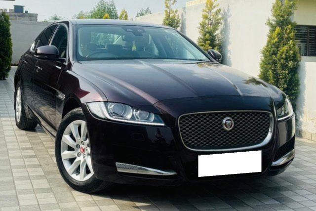Jaguar XF 2.0 डीजल प्रेस्टीज Second-hand 2017 Jaguar XF 2.0 डीजल प्रेस्टीज for sale in Mohali
