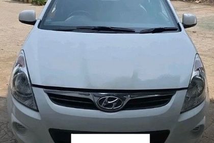 2011 हुंडई आई20 1.4 CRDi Magna