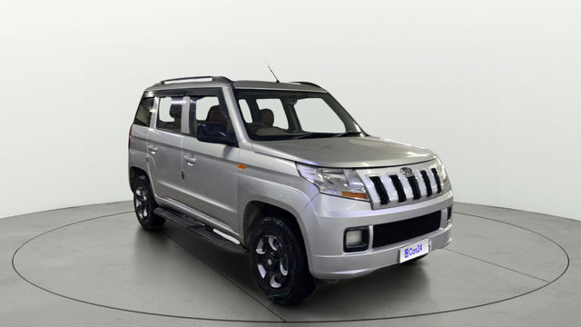 Mahindra TUV 300 T6 Second-hand 2017 Mahindra TUV 300 T6 for sale in Indore