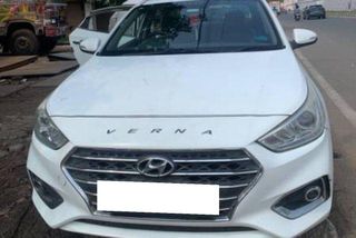 Used CRDi 1.6 SX Option