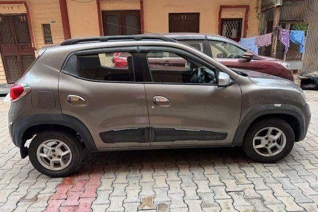 Renault KWID 1.0 AMT RXL Second-hand 2017 Renault KWID 1.0 AMT RXL for sale in Ghaziabad
