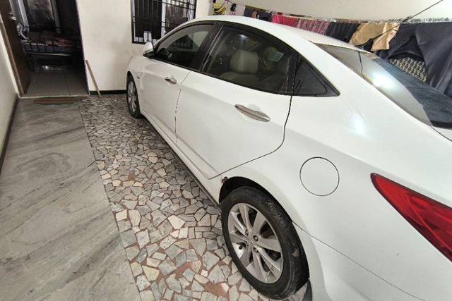 Second-hand 2012 Hyundai Verna 1.6 SX CRDi (O) for sale in Rajkot