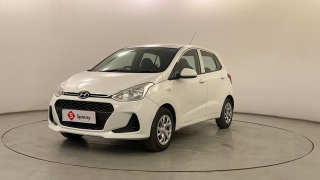 Second-hand 2018 Hyundai Grand i10 1.2 Kappa Magna AT for sale in Pune