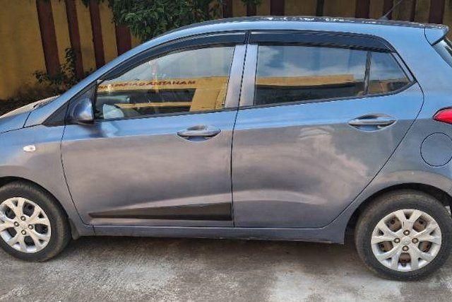 Hyundai Grand i10 Magna Second-hand 2016 Hyundai Grand i10 Magna for sale in Raipur