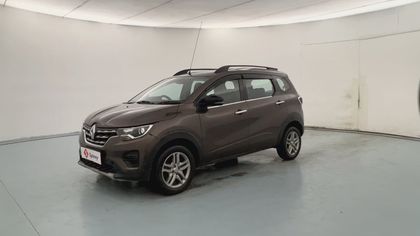 2022 Renault Triber RXZ EASY-R AMT
