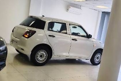 2026 Maruti Suzuki Swift LXi