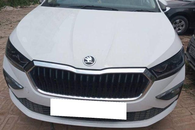 Skoda Slavia 1.0 TSI स्टाइल बीएस6 Second-hand 2022 Skoda Slavia 1.0 TSI स्टाइल बीएस6 for sale in Patna