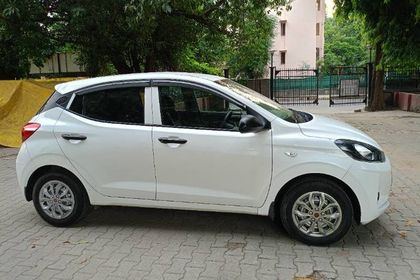 2022 Hyundai Grand i10 Nios एरा