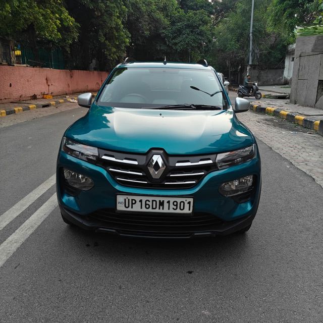 Renault KWID 1.0 RXT AMT Opt Second-hand 2022 Renault KWID 1.0 RXT AMT Opt for sale in New Delhi