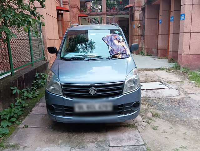 Second-hand 2011 Maruti Suzuki Wagon R LXI CNG for sale in New Delhi