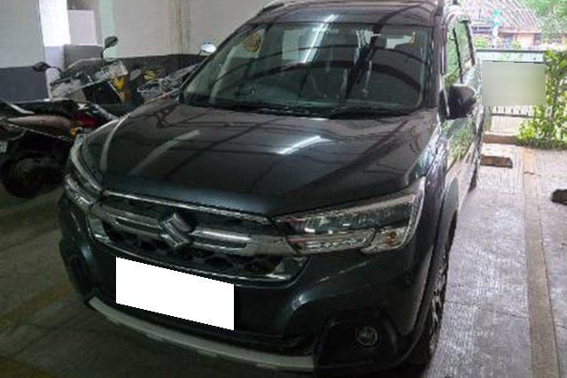 Second-hand 2025 Maruti Suzuki XL6 Alpha AT for sale in Mumbai