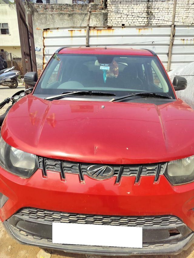 Mahindra KUV 100 NXT G80 K2 Second-hand 2018 Mahindra KUV 100 NXT G80 K2 for sale in New Delhi