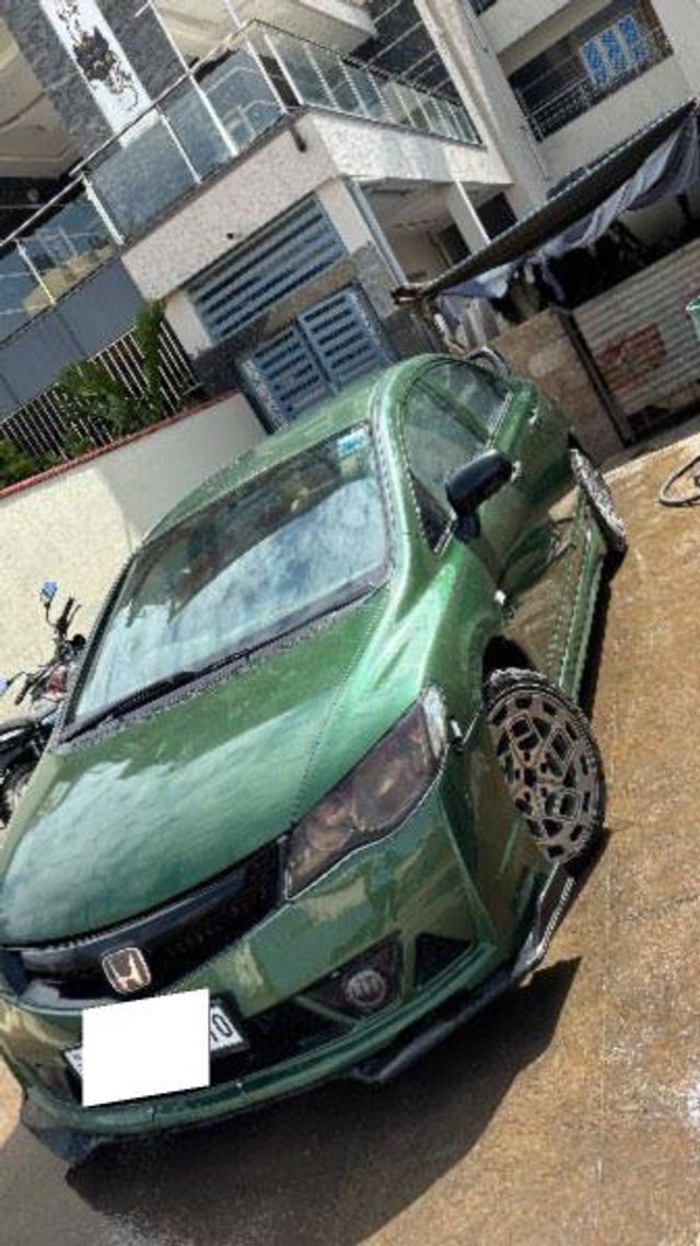 Second-hand 2006 Honda Civic 1.8 (E) MT for sale in Bangalore