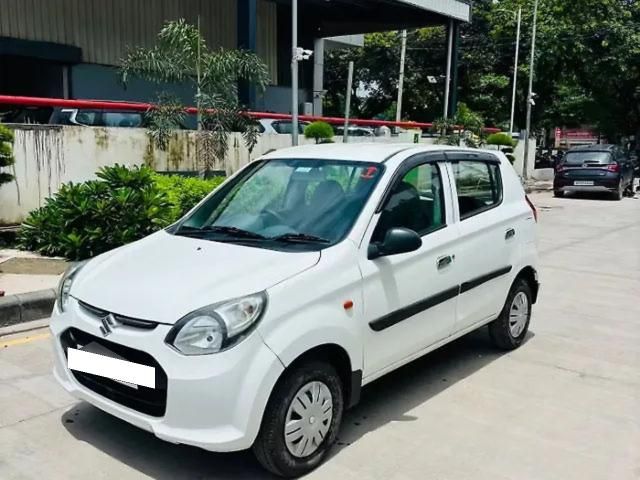 Second-hand 2015 Maruti Suzuki Alto 800 LX for sale in Lucknow