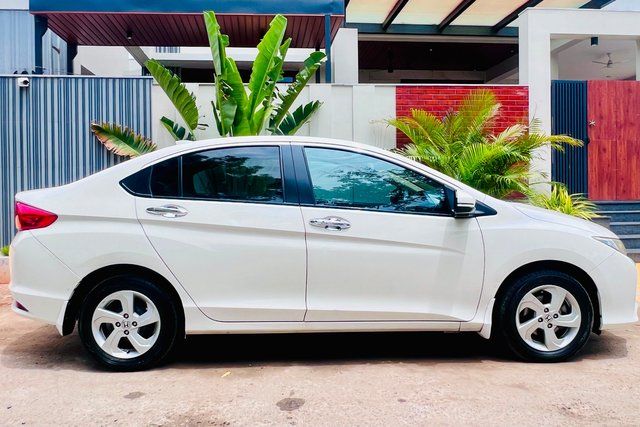 Honda City i VTEC CVT वीएक्स Second-hand 2016 Honda City i VTEC CVT वीएक्स for sale in Coimbatore