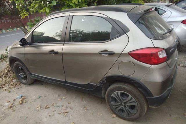 Second-hand 2018 Tata Tiago NRG पेट्रोल AMT for sale in New Delhi