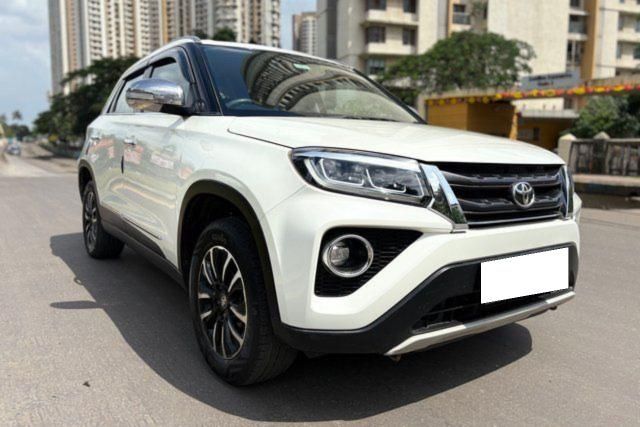 Toyota Urban cruiser Premium AT Second-hand 2022 Toyota Urban cruiser Premium AT for sale in Thane