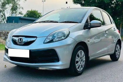 2015 Honda Brio वी MT