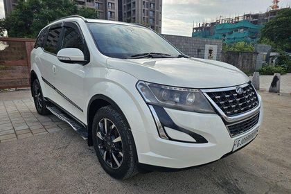 2018 महिंद्रा एक्सयूवी500 W11 BSIV