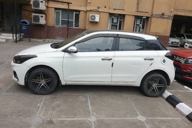 Hyundai i20 1.2 Spotz Second-hand 2018 Hyundai i20 1.2 Spotz for sale in Ludhiana