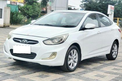 2013 Hyundai Verna 1.6 एसएक्स