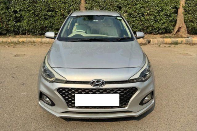 Hyundai i20 1.2 Asta Option Second-hand 2018 Hyundai i20 1.2 Asta Option for sale in New Delhi
