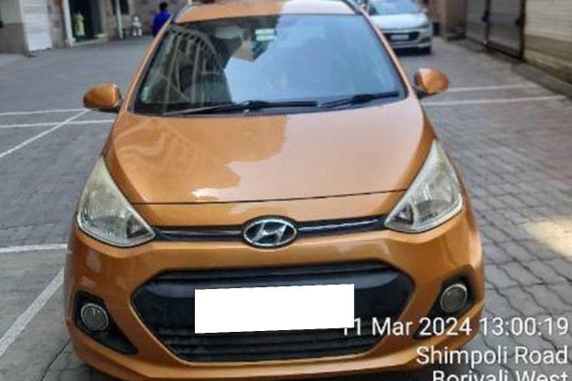 Second-hand 2014 Hyundai Grand i10 स्पोर्टज़ for sale in Mumbai
