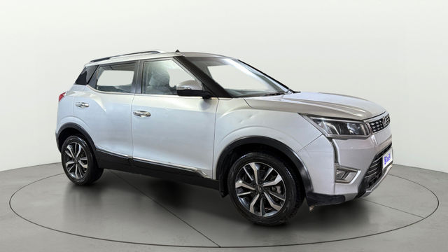 Mahindra XUV300 W8 ऑप्शन Dual Tone बीएस6 Second-hand 2020 Mahindra XUV300 W8 ऑप्शन Dual Tone बीएस6 for sale in Gurgaon