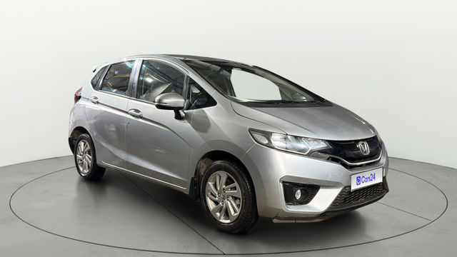 Honda Jazz 1.2 वीएक्स i VTEC Second-hand 2017 Honda Jazz 1.2 वीएक्स i VTEC for sale in Kolkata