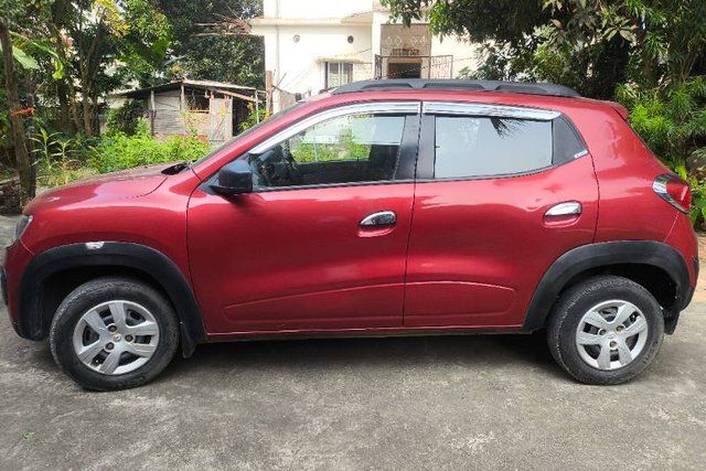 Renault KWID RXT Second-hand 2016 Renault KWID RXT for sale in Guwahati