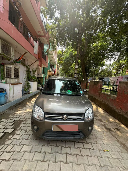 2024 Maruti Suzuki Wagon R वीएक्सआई सीएनजी